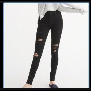 A&F Distressed High Waist Skinny
